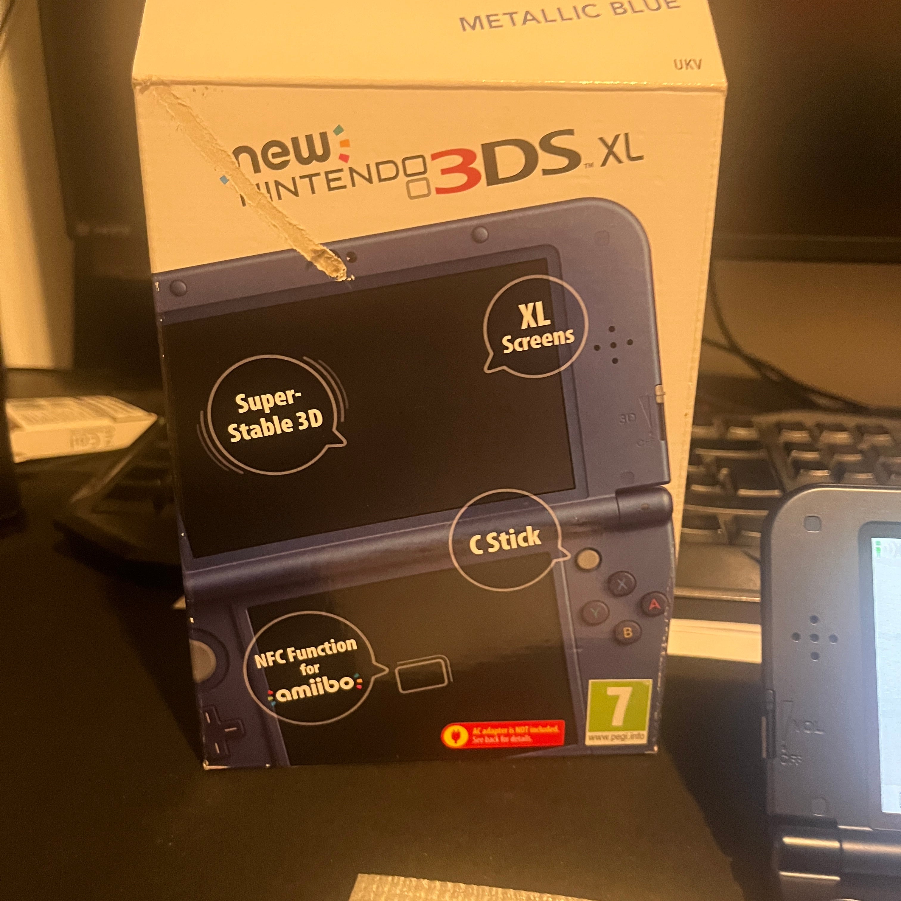 New 3ds xl console metallic blue boxed New 3ds xl console metallic blue boxed